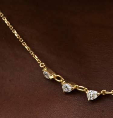 Claire Necklace