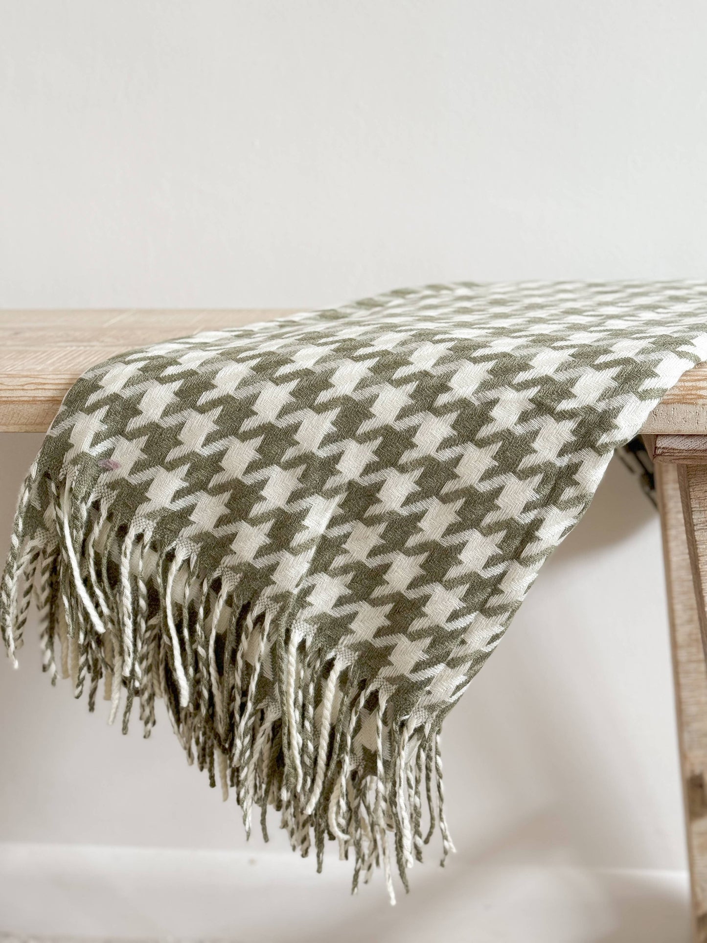 Soft & Delicate Throw Blankets