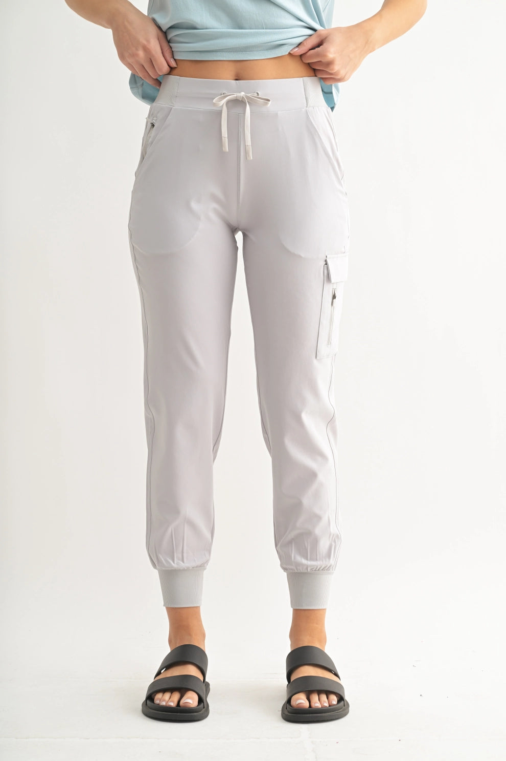 Capri Joggers with Pockets