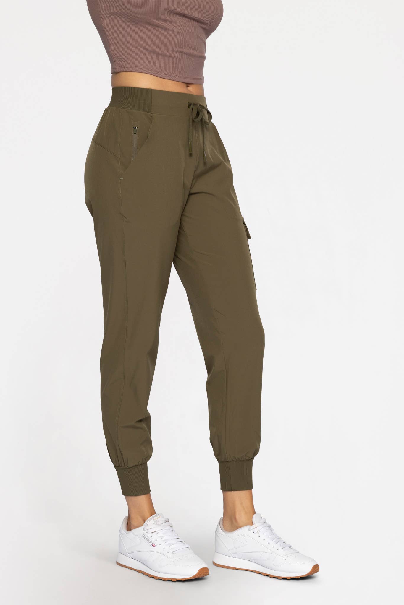 Capri Joggers with Pockets