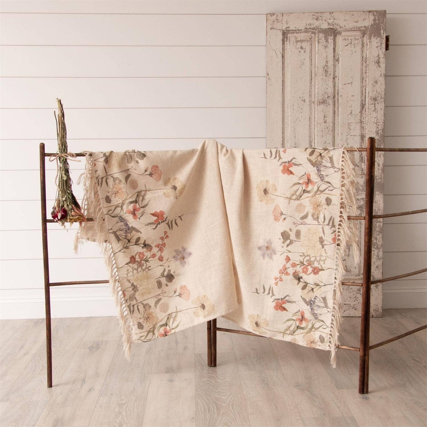 Dried Flowers Throw