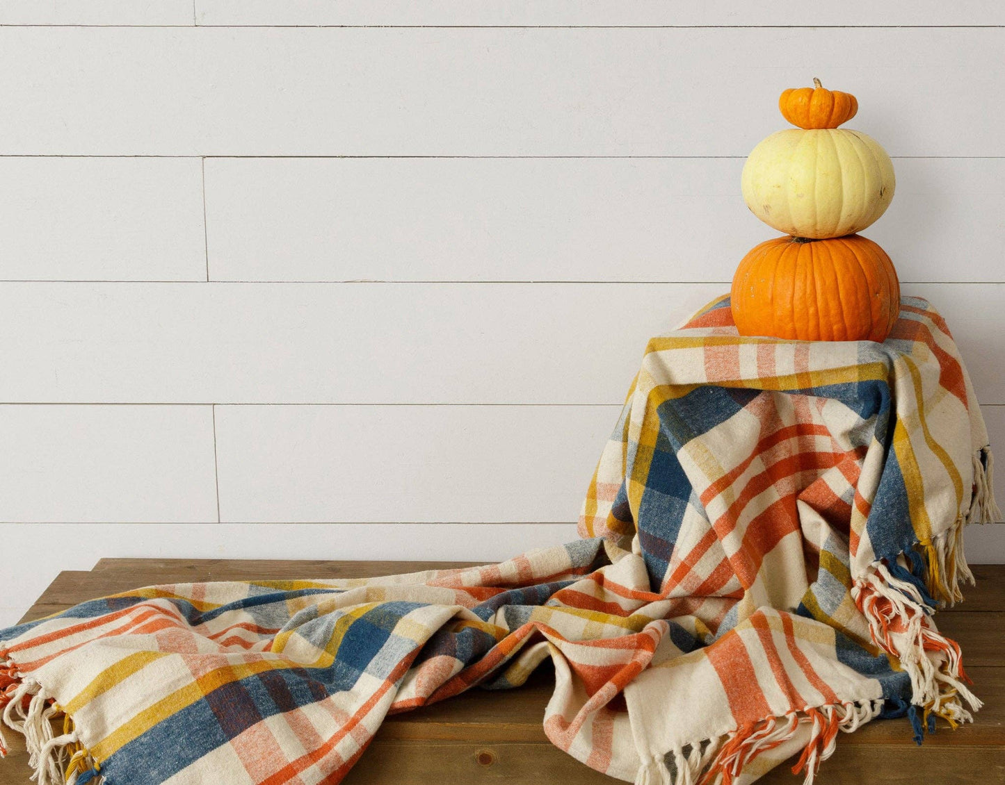 Cozy Cabin Throw