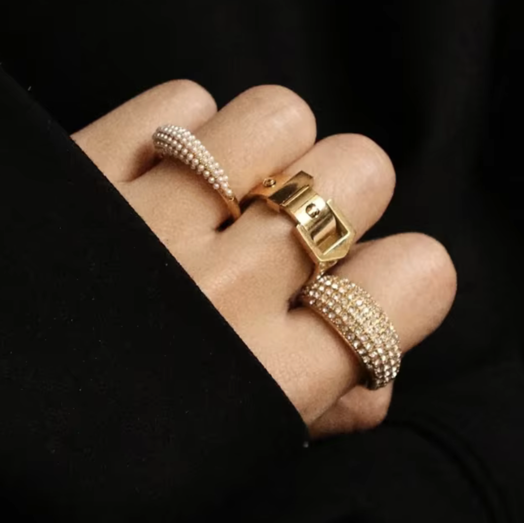 Nadia Ring