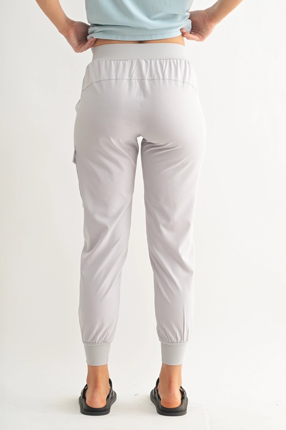 Capri Joggers with Pockets