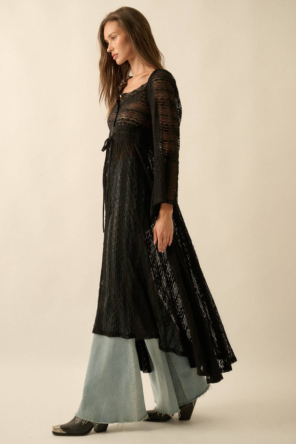 Amelia Lace