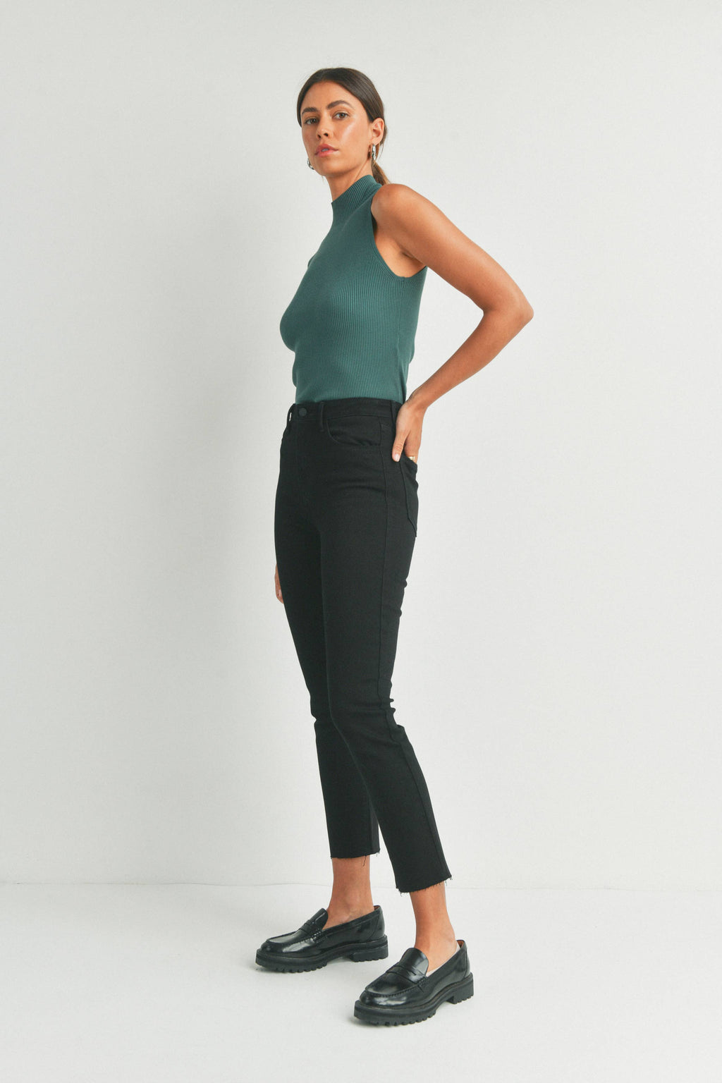 Shelby Straight Jeans