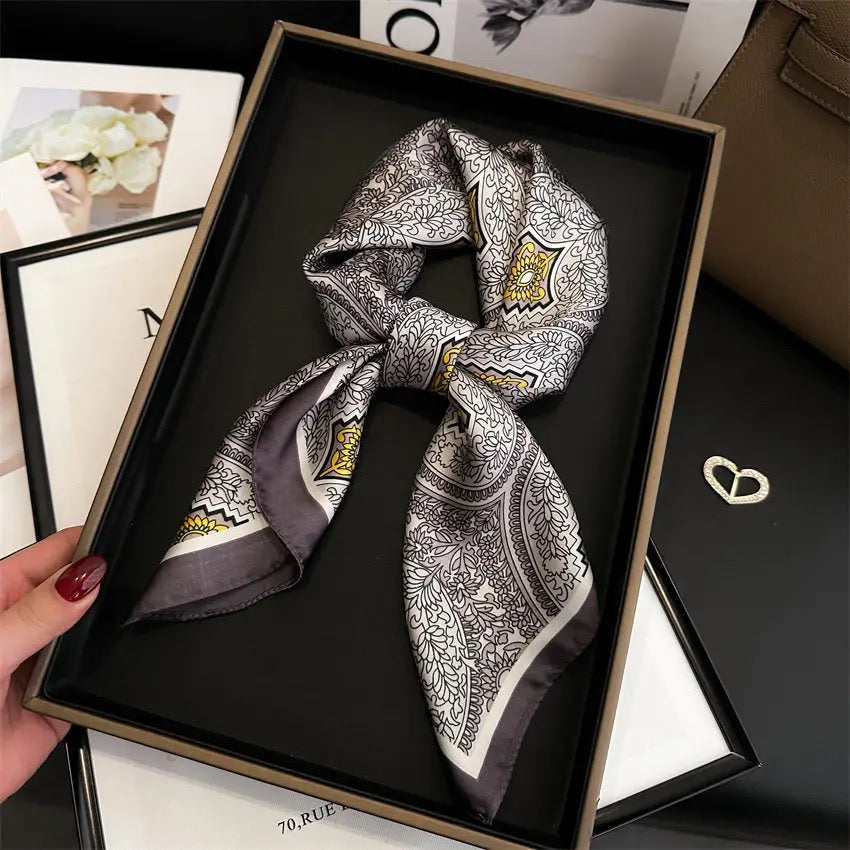 Noir Scarfs