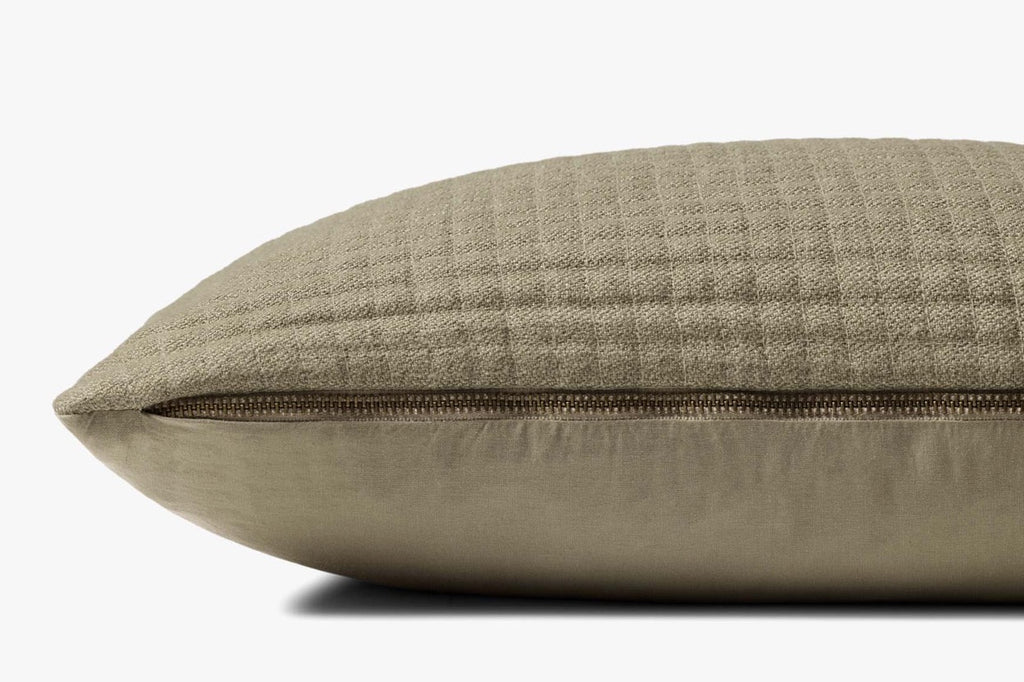 Christopher Pillow