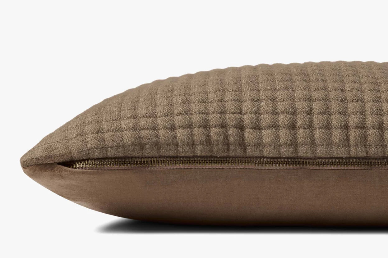 Christopher Pillow