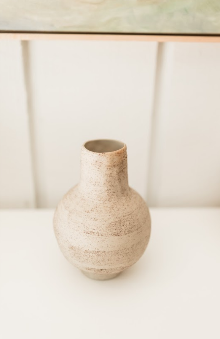 Arid Vase Distressed