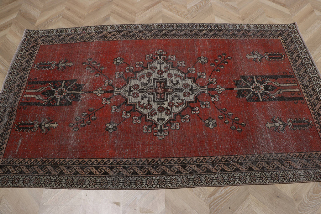 Medina Rug 3.8x6.4