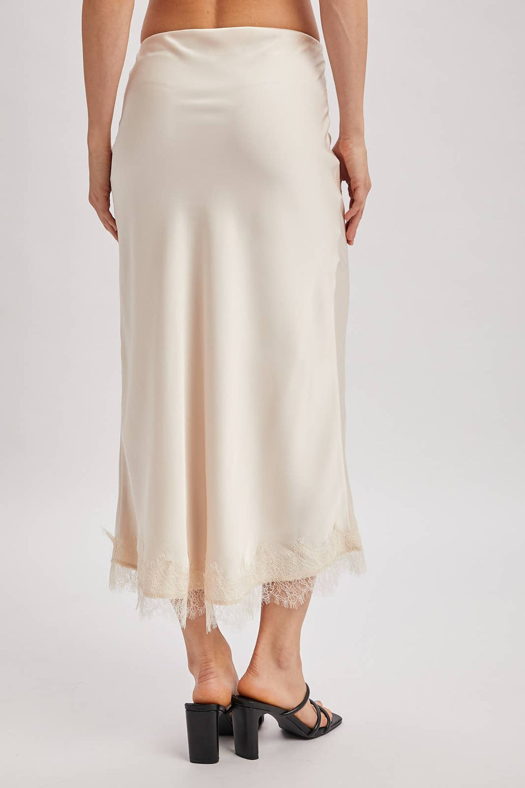 Claire Midi