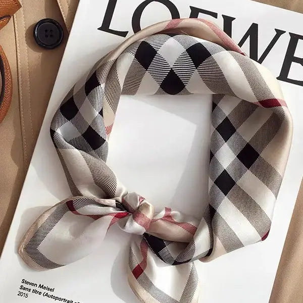Noir Scarfs