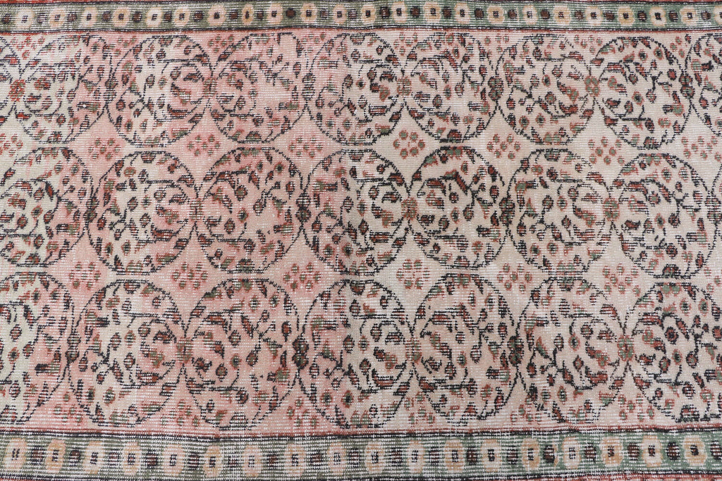 Vintage Garden Rug 3x5.7ft.