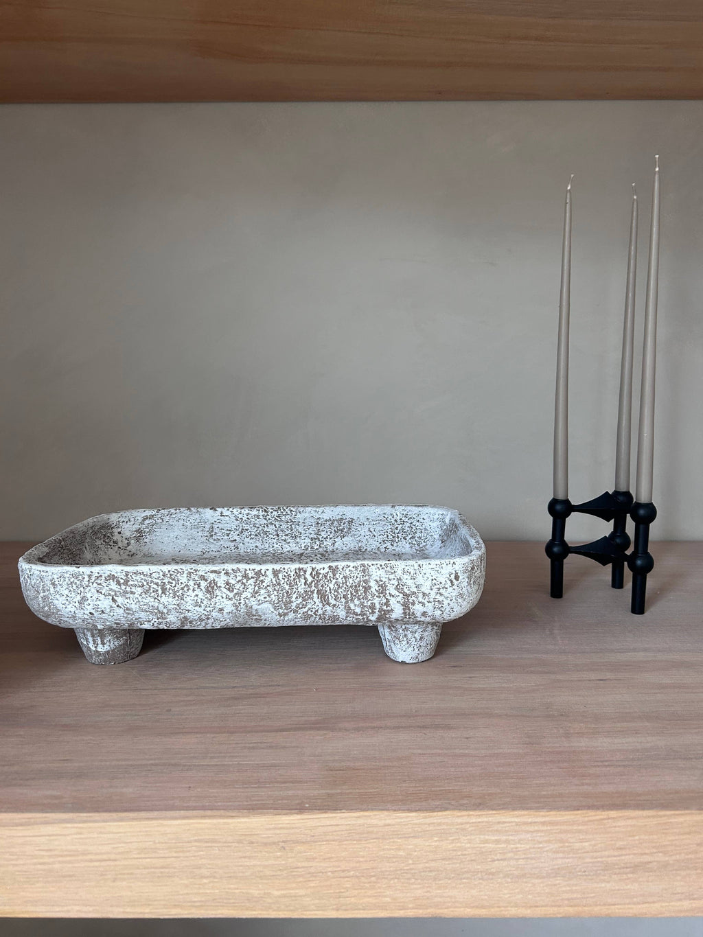 Satu stone footed bowl