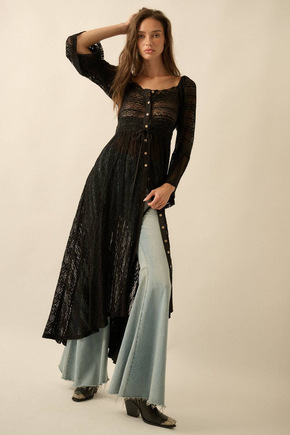 Amelia Lace
