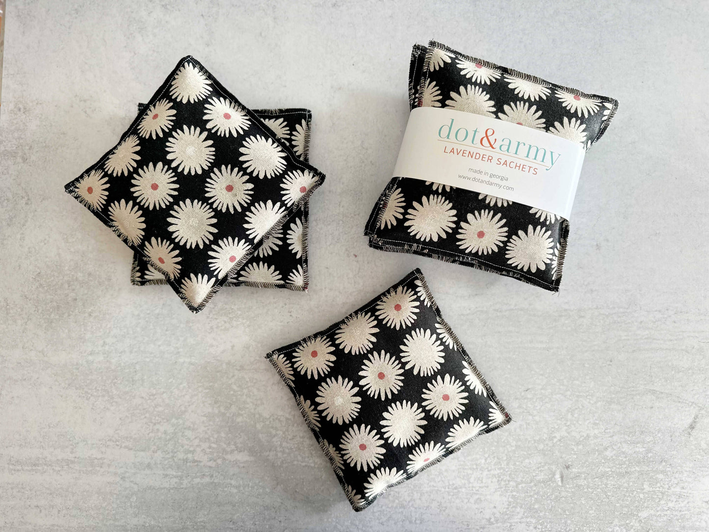 Linen Daisy Lavender Sachets, set of three: Black